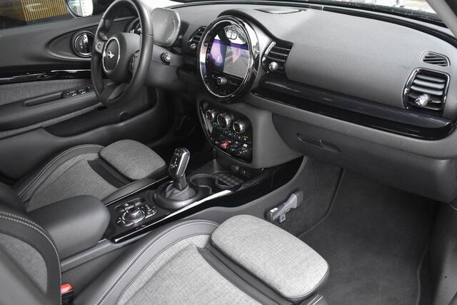 Mini COOPER CLUBMAN Mini 1.5 Classic Business Edition Camera Apple C