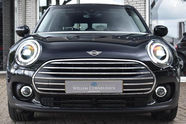 Mini COOPER CLUBMAN Mini 1.5 Classic Business Edition Camera Apple C