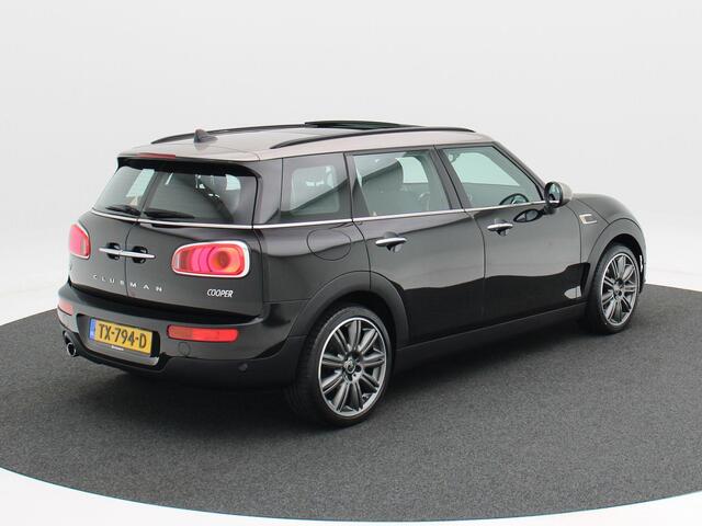 Mini COOPER CLUBMAN 1.5 Chili Hyde Park | Panorama Dak | Cruise Control | LED | Stoel Verwarming | Navigatiesysteem | Bluetooth | Climate Control | 18 Inch
