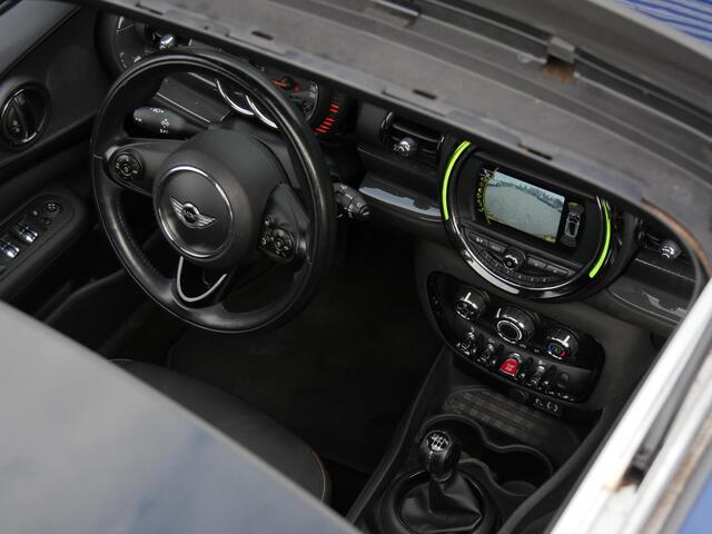 Mini COOPER CLUBMAN 1.5 PANORAMADAK/ PDC V+A/ AFN. TREKHAAK/ LED PAKKET