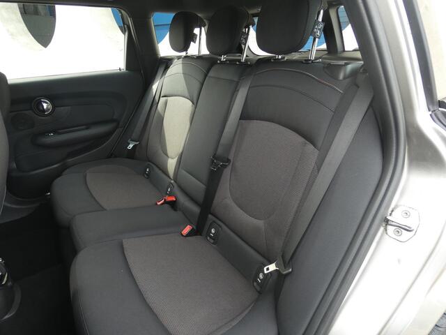 Mini COOPER CLUBMAN Mini 1.5 Pepper Business | NAVIGATIE |