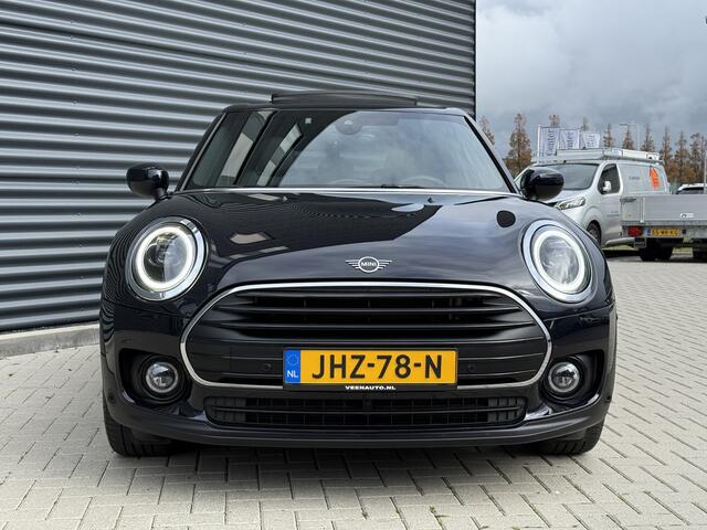 Mini COOPER CLUBMAN 1.5 One Knightsbridge Pano/Camera/Apple/Leder/trekhaak