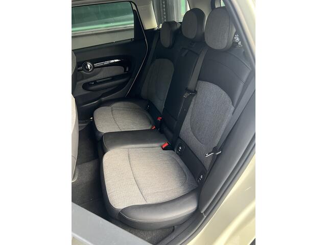 Mini COOPER CLUBMAN Mini 2.0 S Chili | AUTOMAAT | CAMERA | NAVI | CRUISE CONTROL | PDC V+A | CLIMATE CONTROL | LMV 18'' | STOELVERWARMING | KEYLESS | LED | BLUETOOTH