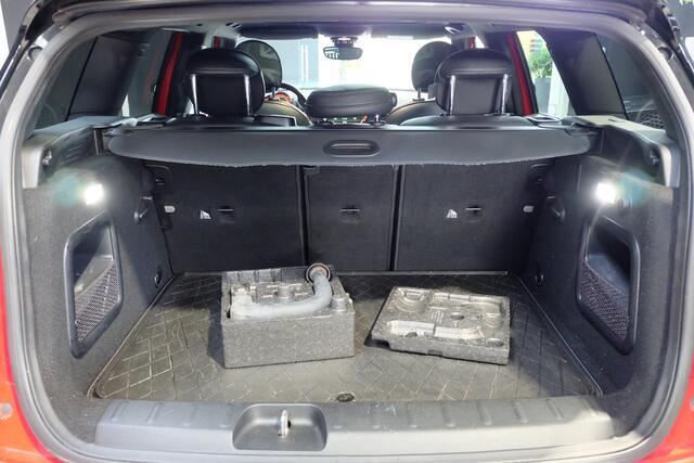 Mini COOPER CLUBMAN Mini 2.0 S Chili Serious Business / JCW / Pano / HK-audio / 19"