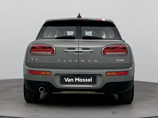 Mini COOPER CLUBMAN Mini 1.5 Business Edition 136PK | Automaat | Achteruitrijcamera | Navigatie | Climate Control | Stoelverwarming | LED Koplampen
