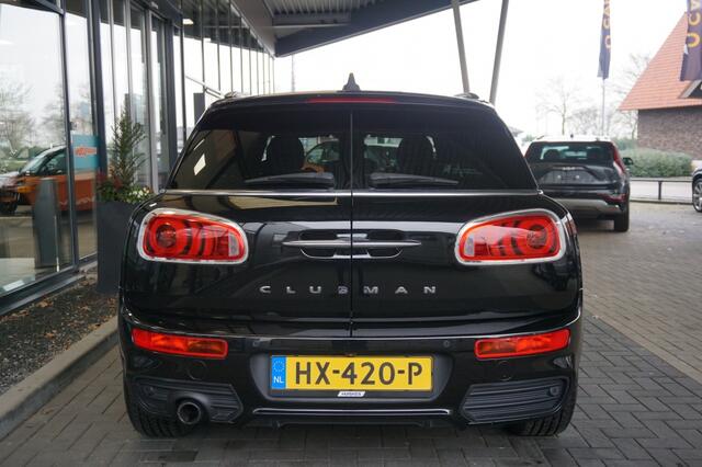 Mini COOPER CLUBMAN Mini 1.5 Chili Serious Business JWC | Schuifdak | Navigatie