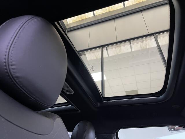 Mini COOPER CLUBMAN Mini 1.5 Chili Serious Business JWC | Schuifdak | Navigatie