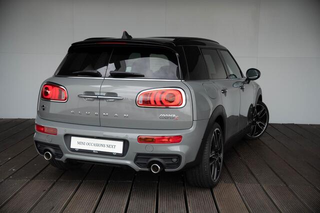 Mini COOPER CLUBMAN S Aut. JCW Trim + Serious Business + Elek verstelbare stoel + Harman-Kardon + onderhoudspakket 10-08-2028