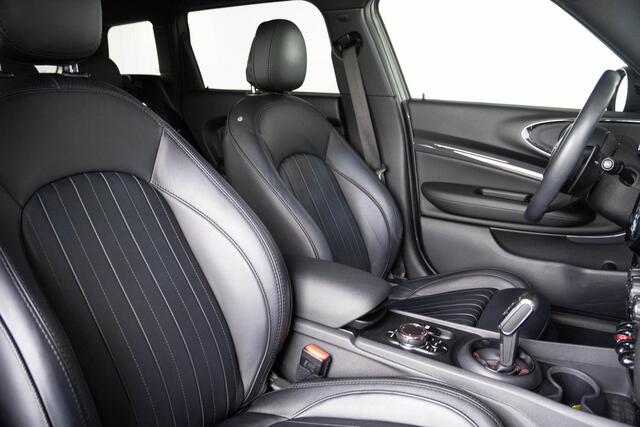 Mini COOPER CLUBMAN S Aut. JCW Trim + Serious Business + Elek verstelbare stoel + Harman-Kardon + onderhoudspakket 10-08-2028