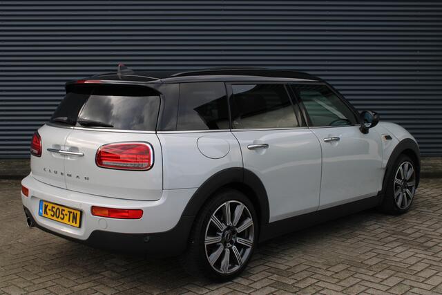 Mini COOPER CLUBMAN Mini 1.5 Richmond Park Panoramdak Leer Harman-Kardon Full-Led