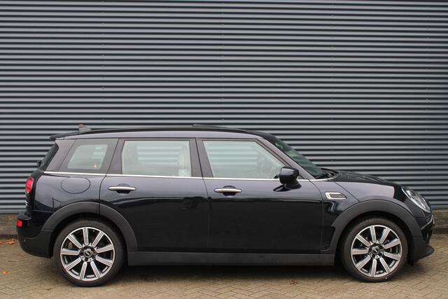 Mini COOPER CLUBMAN Mini 1.5 Navigatie Full-Led Panoramadak Vol-Leder CarPlay