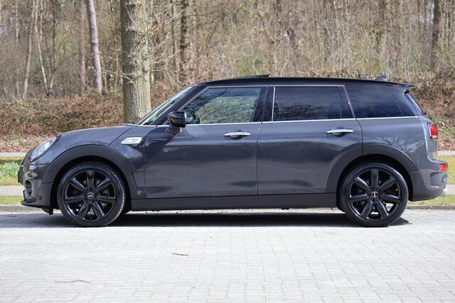 Mini COOPER CLUBMAN S Chili 2 I City I HUD | Elektr. schuif/kanteldak | Harman Kardon | Driv ass | Adaptieve LED | Camera | 20" | Memory I clima | Parkeerassistent I DAB I MINI Connected XL, Etc.