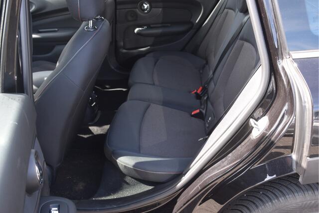 Mini COOPER CLUBMAN Mini 1.5 Business Edition Automaat | LED | Keyless | Navi | Clima | Cruise | PDC | LMV