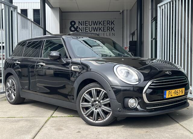Mini COOPER CLUBMAN Mini 1.5 Chili | AUTOMAAT | LEDER | SCHUIF/KANTELDAK | CARPLAY/ANDROID | HARMAN/KARDON | HEAD-UP DISPLAY | NAVI | CAMERA | CRUISE CONTROL | PDC V+A | CLIMATE CONTROL | LMV 18'' | STOELVERWARMING | KEYLESS | LED | BLUETOOTH