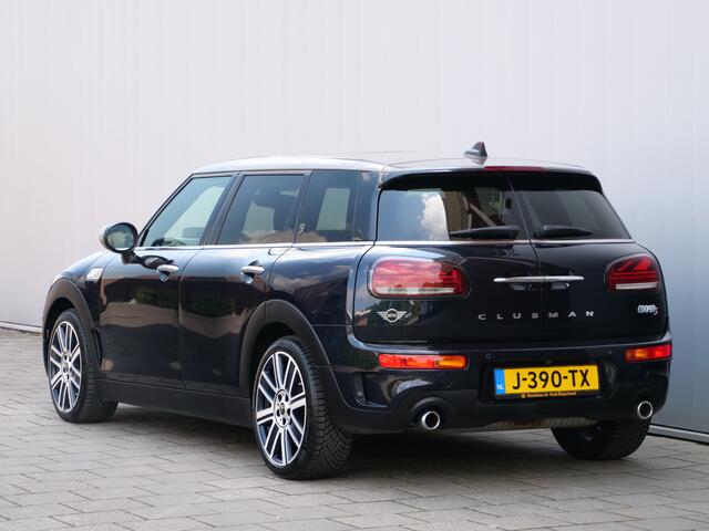 Mini COOPER CLUBMAN Mini 2.0 192pk S Chili Automaat Leder / Schuifdak / Trekhaak / Harman Kardon
