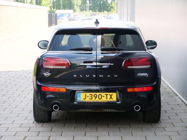 Mini COOPER CLUBMAN Mini 2.0 192pk S Chili Automaat Leder / Schuifdak / Trekhaak / Harman Kardon