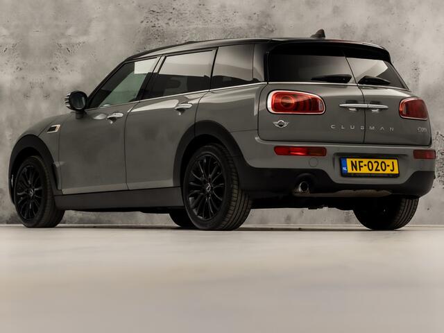 Mini COOPER CLUBMAN 1.5 Chili Sport (PANORAMADAK, NAVIGATIE, CLIMATE, ZWART HEMEL, LEDER, SPORTSTOELEN, GETINT GLAS, LED KOPLAMPEN, PARKEERSENSOREN, NIEUWE APK, NIEUWSTAAT)