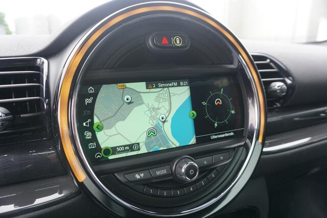 Mini COOPER CLUBMAN 1.5 Chili Automaat | PANO DAK | LED/XENON | STOELVERW. | LEDER | ECC |