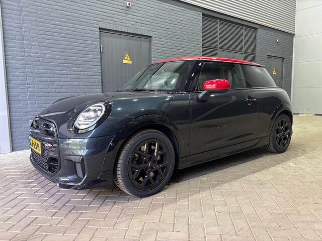 Mini COOPER S Mini 2.0 John Cooper Works M | Panoramadak | Head-Up | Stoel+Stuurverwarming | BLIS