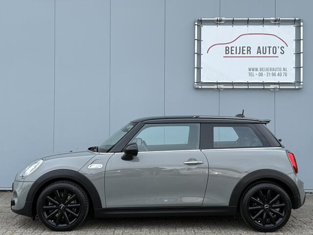 Mini COOPER S Mini 2.0 Chili Serious Business Navigatie/LED/17inch.