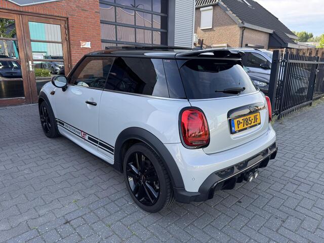 Mini COOPER S Mini 2.0 Rockingham GT Edition | NAP | PANO | HUD | Dealer Onderhouden