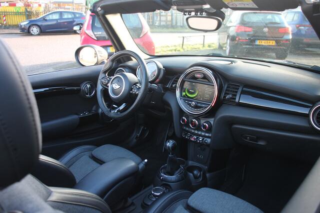 Mini COOPER S Mini Cabrio 2.0 Chili Serious Business ?Camera? stoel verwarming ? 192PK ?