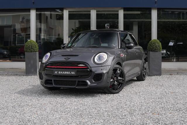 Mini COOPER S 2.0 JCW. CHILI