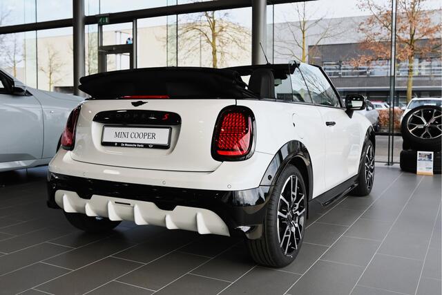 Mini COOPER S Cabrio Automaat / JCW / Pakket XL / 18" JCW Lap Spoke 2-tone
