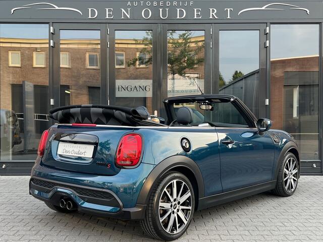 Mini COOPER S Mini Cabrio 2.0 Sidewalk AUT NAVI / CARPLAY / VERWAMD STUUR