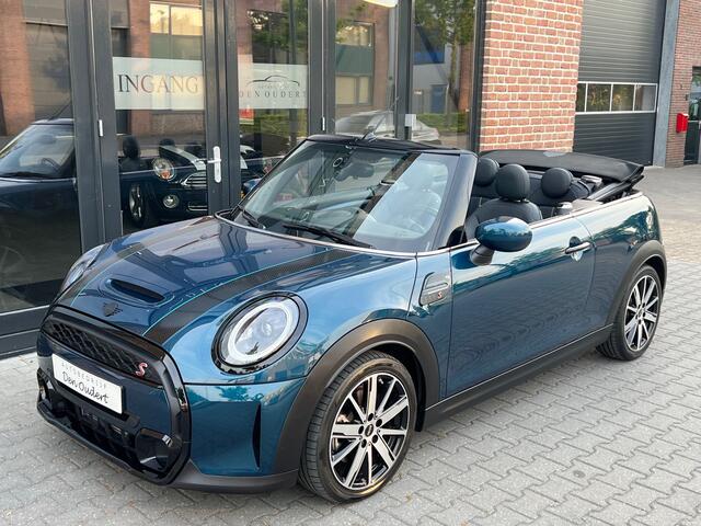 Mini COOPER S Mini Cabrio 2.0 Sidewalk AUT NAVI / CARPLAY / VERWAMD STUUR