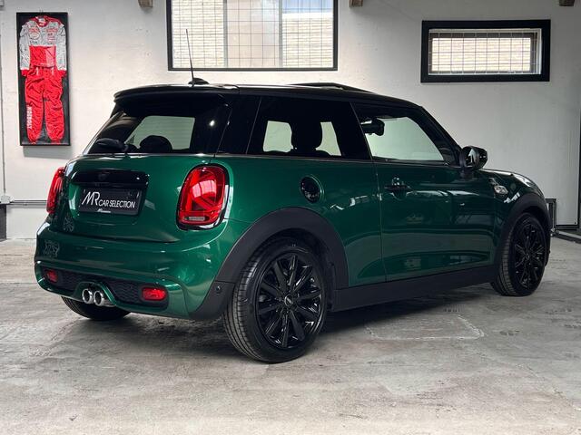 Mini COOPER S Mini 2.0 60 Years Edition | JCW | Pano | HUD | Leder | Origineel NL