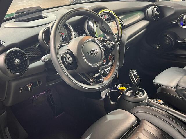 Mini COOPER S Mini 2.0 60 Years Edition | JCW | Pano | HUD | Leder | Origineel NL