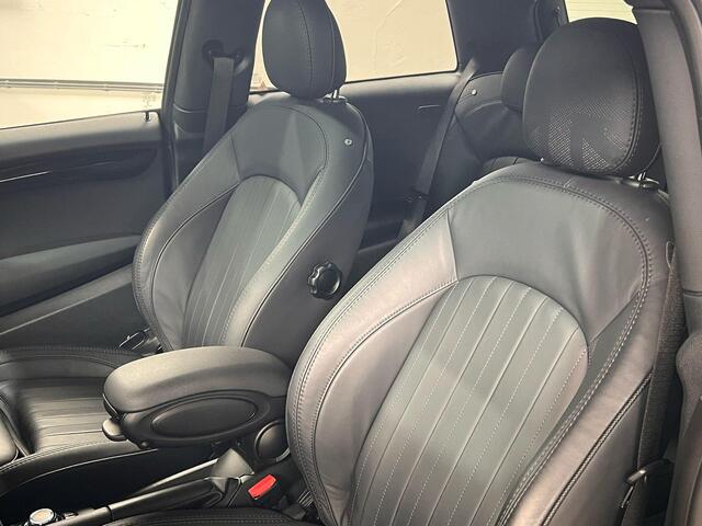 Mini COOPER S Mini 2.0 60 Years Edition | JCW | Pano | HUD | Leder | Origineel NL