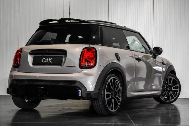 Mini COOPER S Mini 2.0 F1 Aut. | JCW-Trim | Navigatie | Panorama | Lounge Leder | H&K | ACC | Head-Up | Camera | 18"LM | Rooftop Grey