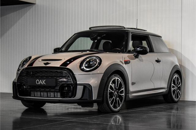 Mini COOPER S Mini 2.0 F1 Aut. | JCW-Trim | Navigatie | Panorama | Lounge Leder | H&K | ACC | Head-Up | Camera | 18"LM | Rooftop Grey