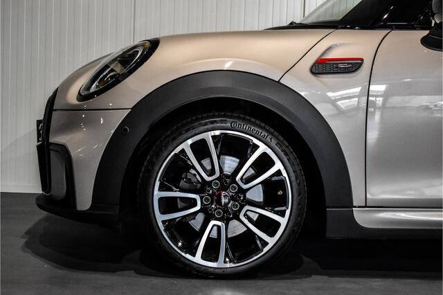 Mini COOPER S Mini 2.0 F1 Aut. | JCW-Trim | Navigatie | Panorama | Lounge Leder | H&K | ACC | Head-Up | Camera | 18"LM | Rooftop Grey