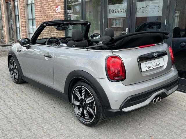 Mini COOPER S Mini Cabrio 2.0 Classic AUT. CAMERA / CARPLAY / LED / 2024