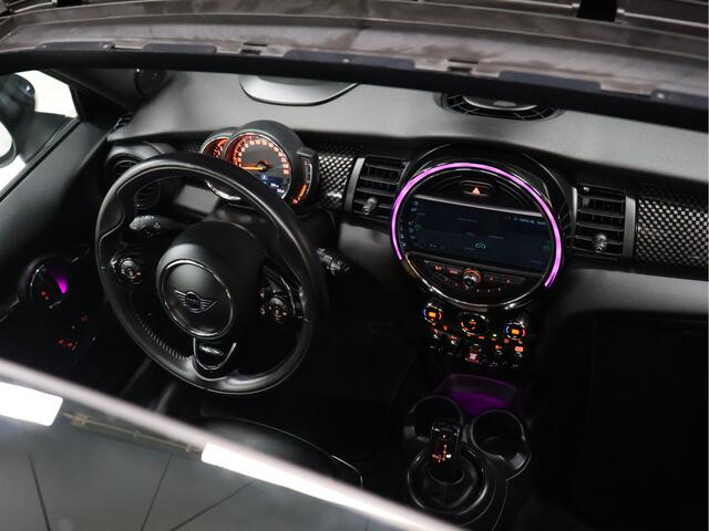 Mini COOPER S Mini 2.0 Knightsbridge Edition John Cooper Works [SCHUIFDAK, APPLE CARPLAY/ANDROID, HARMAN/KARDON, JCW STUURWIEL, STOELVERWARMING, NIEUWSTAAT]