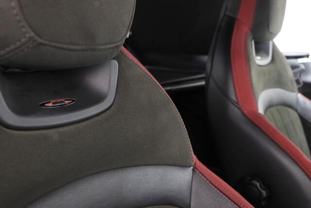 Mini COOPER S Mini Cabrio 2.0 Chili Serious Business | CONNECTED | NAVIGATIE | WINDSCHERM | 18"