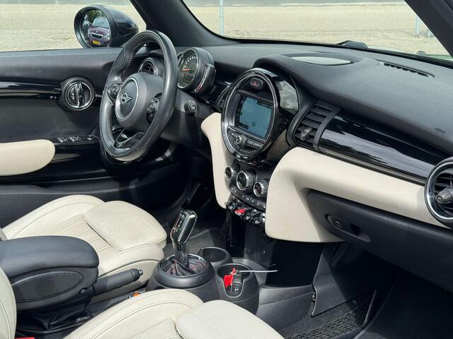 Mini COOPER S Mini Cabrio 2.0 Chili Cabriolet, Windscherm, Navi, Leder Een proefrit levert het bewijs. Neem contact op en we maken een afspraak!