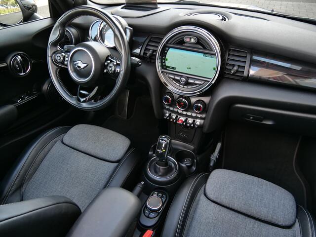 Mini COOPER S Mini Cabrio 2.0 192pk Chili Automaat Head-up display / LED / Camera