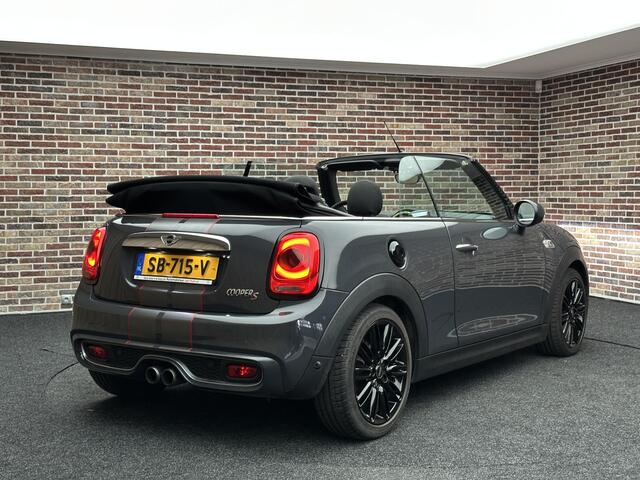 Mini COOPER S Mini Cabrio 2.0 Chili Serious Business | LED| Camera|