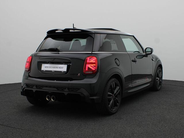 Mini COOPER S 3-Deurs Rockingham GT Edition + Premium Plus Pakket + Glazen panoramadak + Achteruitrijcamera + Park Assistant + Harman-Kardon + 17''