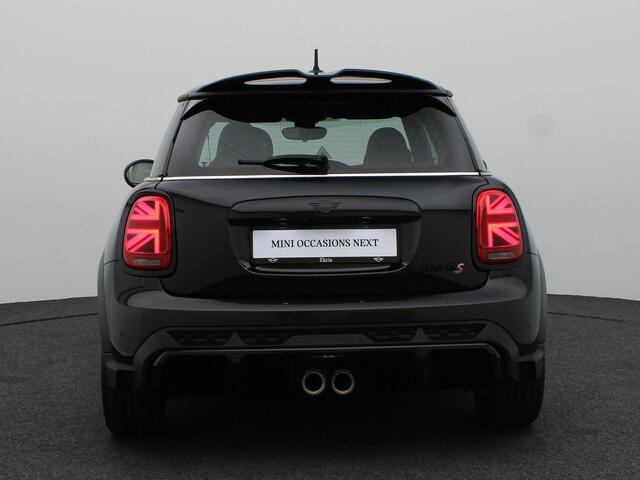 Mini COOPER S 3-Deurs Rockingham GT Edition + Premium Plus Pakket + Glazen panoramadak + Achteruitrijcamera + Park Assistant + Harman-Kardon + 17''