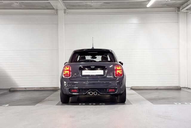 Mini COOPER S 3-deurs | Parkeersensoren achter | Comfort Access | Stoelverwarming | Apple Carplay