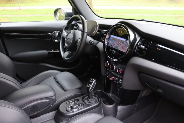 Mini COOPER S Mini 2.0 178 pk LED/Leder/ACC/Navi+/Virtual Cockpit/Camera/Keyless/Dab+