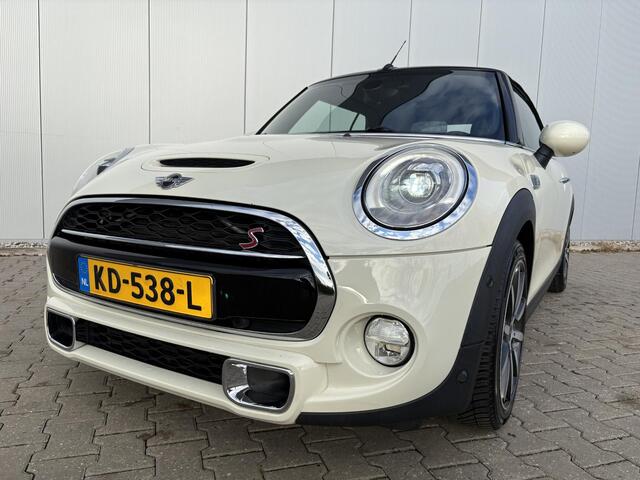 Mini COOPER S Mini Cabrio 2.0 Chili Serious Business / Automaat / Cabrio / Airco / Navigatie /