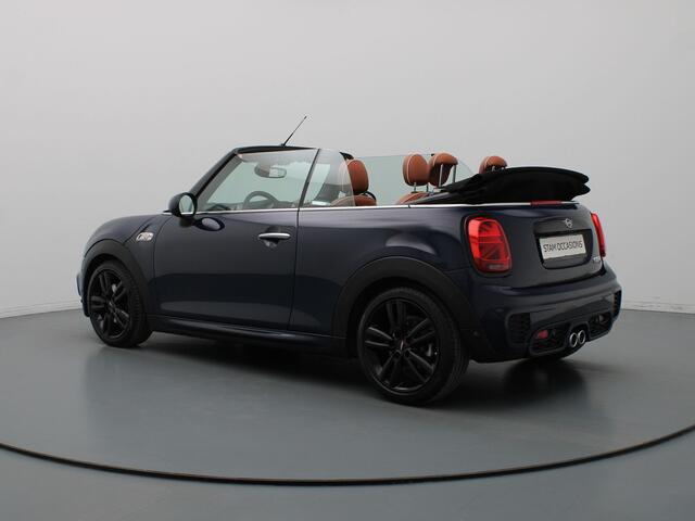 Mini COOPER S Mini Cabrio 190pk Night Jack Edition Automaat Harman Kardon | Camera | Adapt. Cruise | Parkeersens. v+a | Stoelverw.