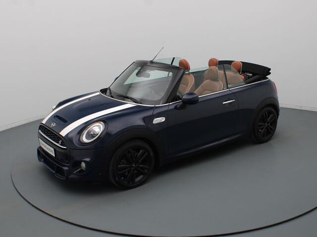 Mini COOPER S Mini Cabrio 190pk Night Jack Edition Automaat Harman Kardon | Camera | Adapt. Cruise | Parkeersens. v+a | Stoelverw.