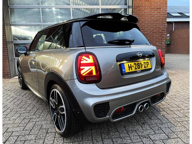 Mini COOPER S Mini 2.0 NL Auto / Pano / JCW Pakket / H&K